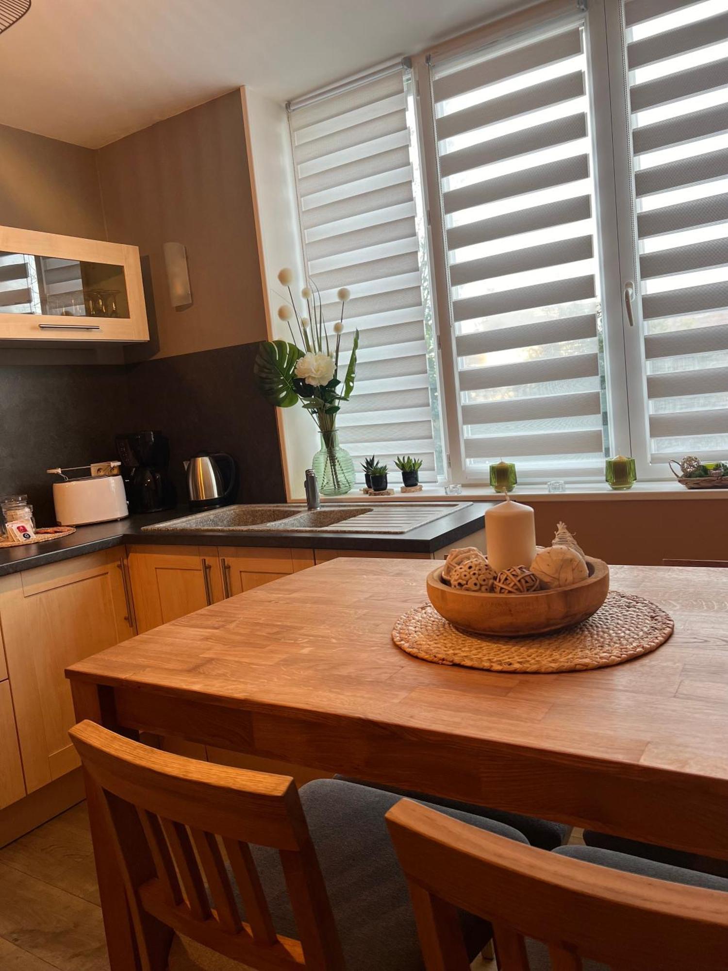 - Nouveau - Bienvenue A Azelma - Cozy Et Proche De Naval Group Apartment
